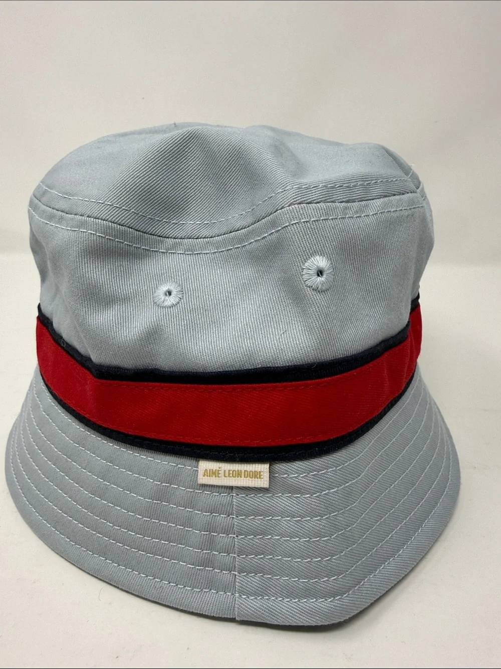 Kid’s AIMÉ LEON DORE Light Gray Bucket Hat with Red Stripe Size S/M